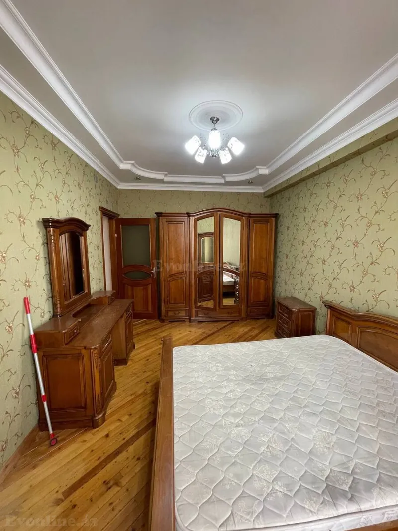 Satılır 3 otaqlı Mənzil Yeni tikili 125 m² Badamdar - şəkil 3