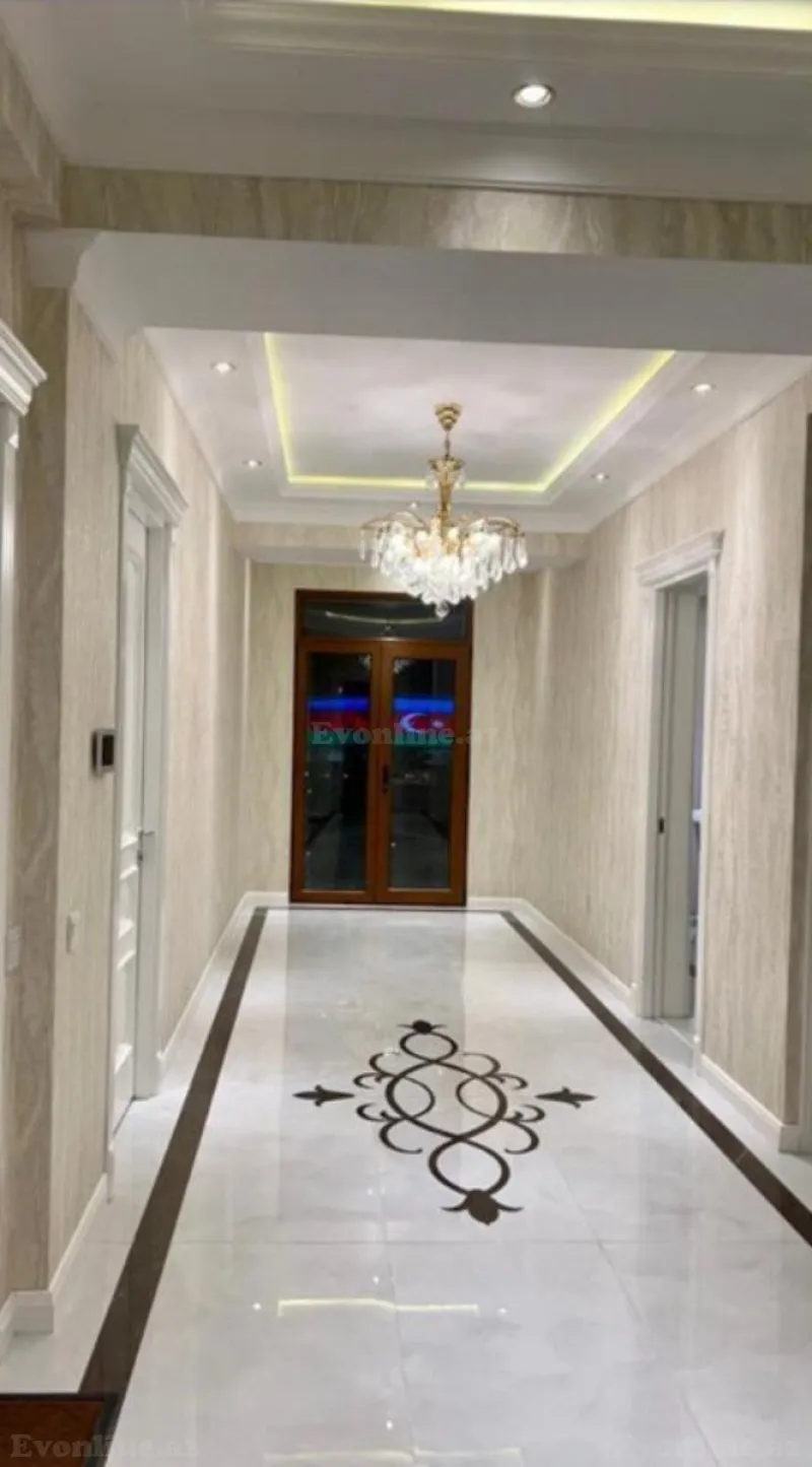 Satılır 8 otaqlı Mənzil Yeni tikili 250 m² Bayıl
