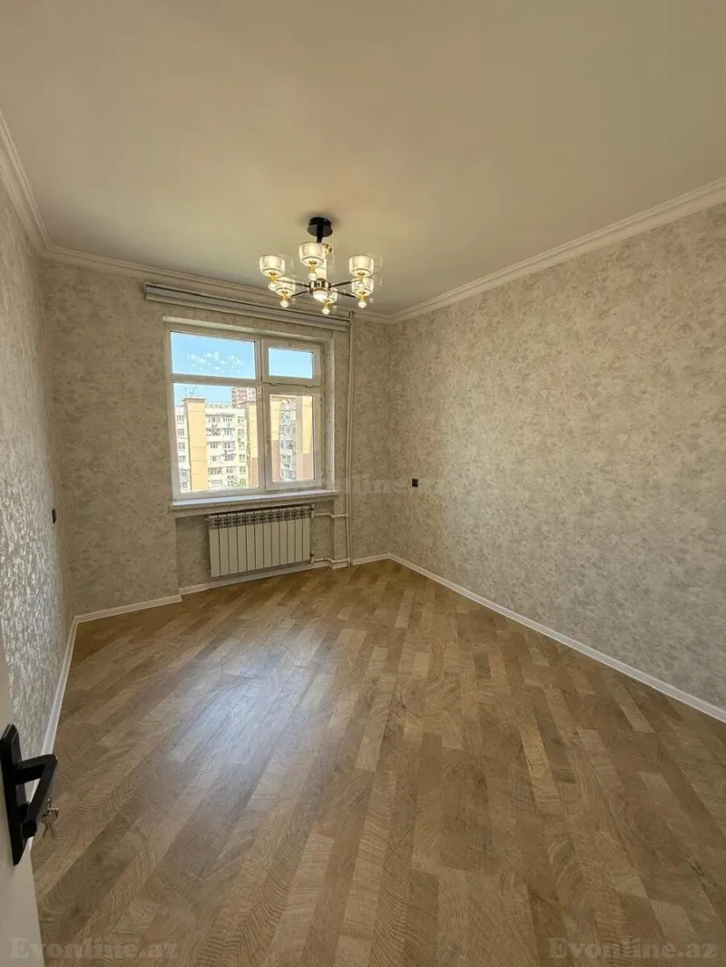Satılır 2 otaqlı Mənzil Köhnə tikili 70 m² Həzi Aslanov - şəkil 2