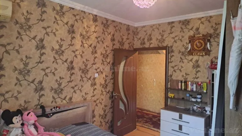 Satılır 3 otaqlı Mənzil Köhnə tikili 80 m² Əhmədli m. - şəkil 3