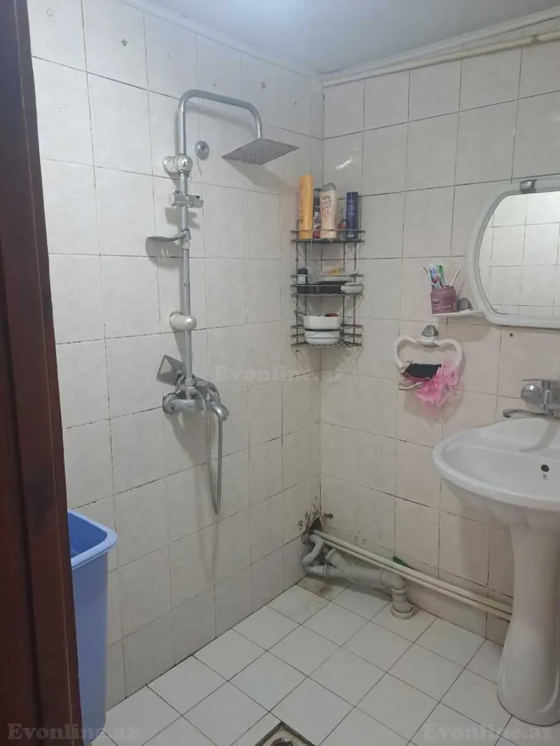 Satılır 3 otaqlı Mənzil Köhnə tikili 80 m² Əhmədli m. - şəkil 10