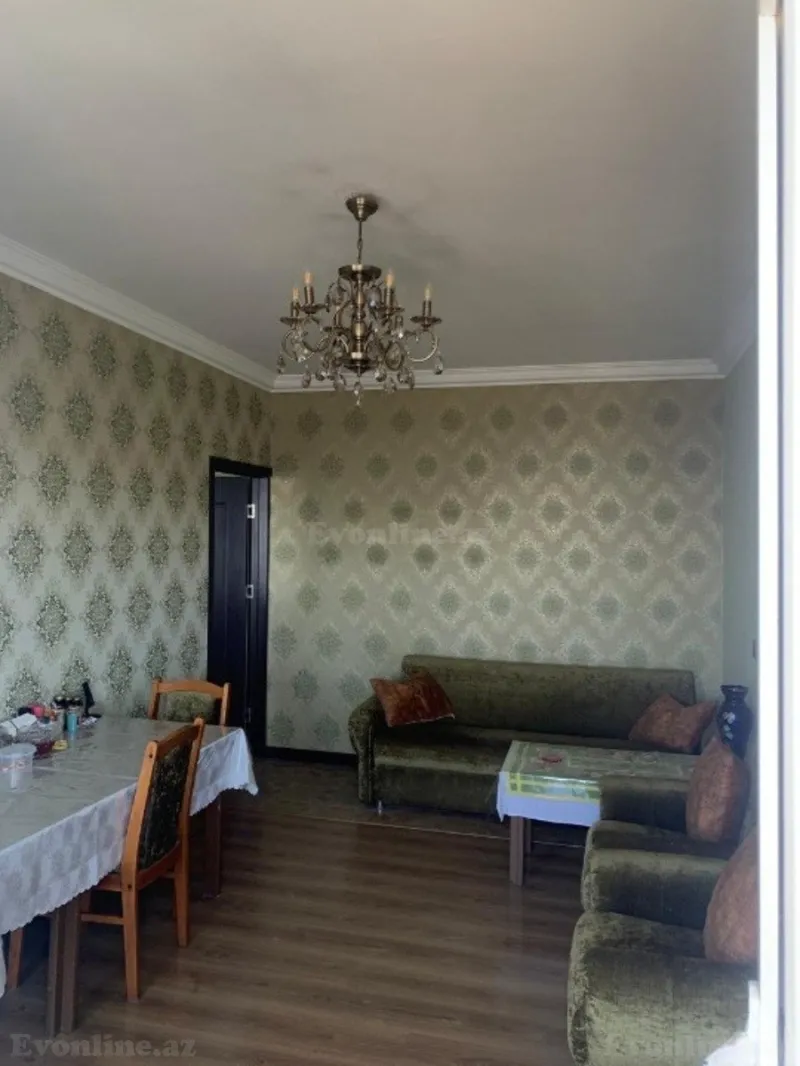 Satılır 5 otaqlı Mənzil Köhnə tikili 105 m² Xətai r. - şəkil 4
