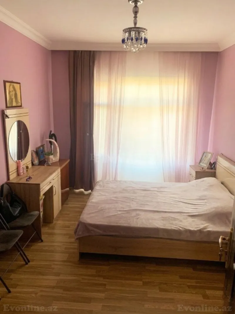 Satılır 5 otaqlı Mənzil Köhnə tikili 105 m² Xətai r. - şəkil 6