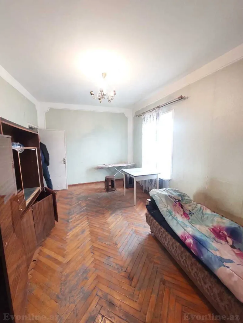 Satılır 1 otaqlı Mənzil Köhnə tikili 35 m² 8-ci kilometr - şəkil 2