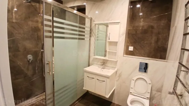 Kirayə verilir 1 otaqlı Mənzil Yeni tikili 80 m² 28 May m. - şəkil 6