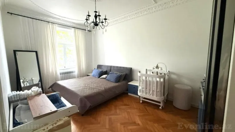 Satılır 3 otaqlı Mənzil Köhnə tikili 85 m² Nəsimi r. - şəkil 5