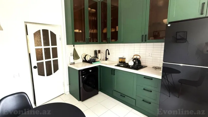 Satılır 3 otaqlı Mənzil Köhnə tikili 85 m² Nəsimi r. - şəkil 8
