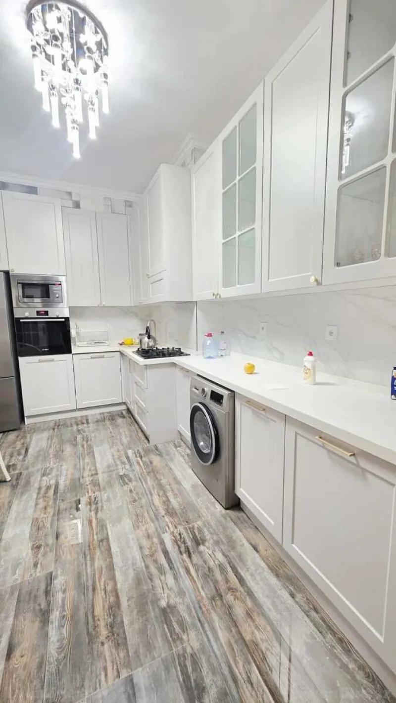 Kirayə verilir 3 otaqlı Mənzil Yeni tikili 125 m² Yasamal r. - şəkil 6