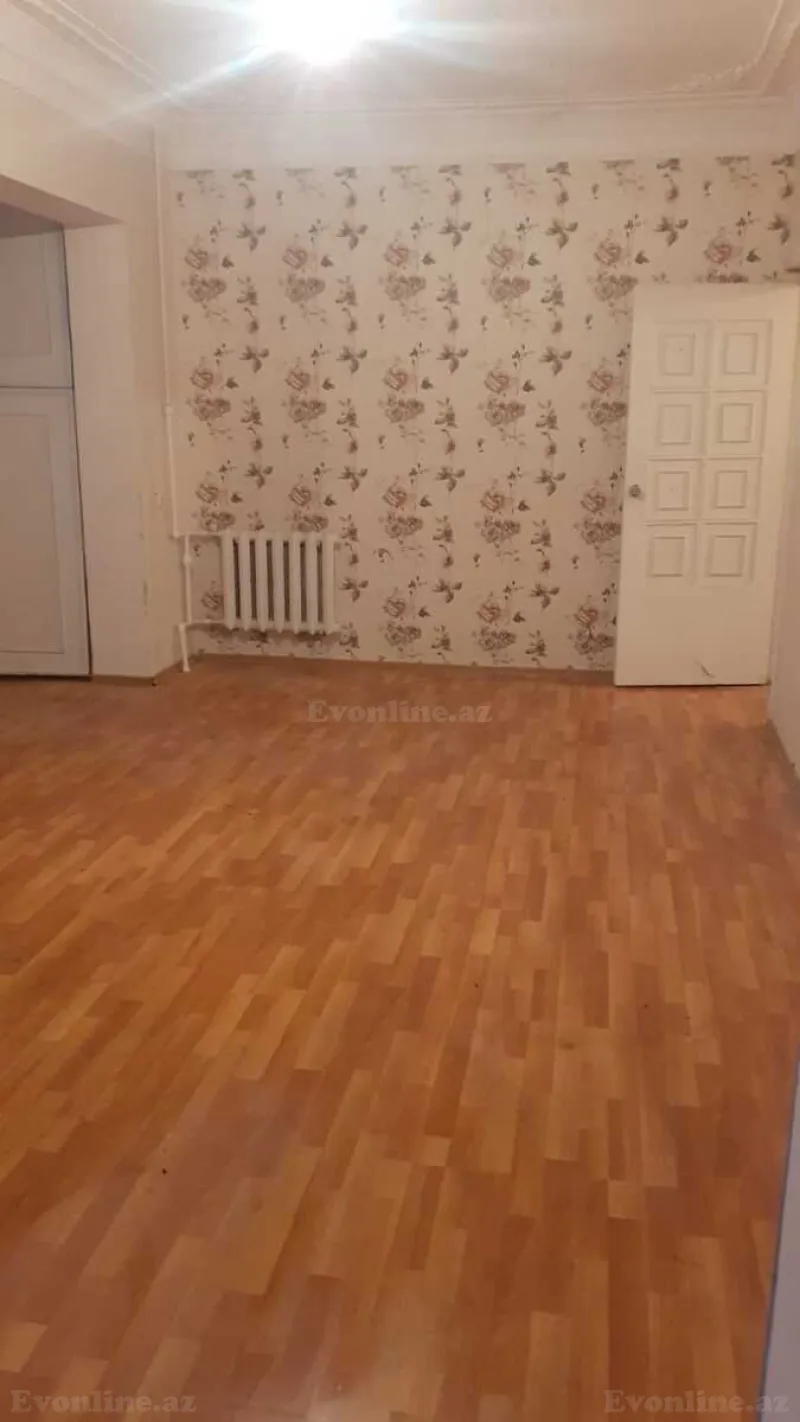 Satılır 2 otaqlı Mənzil Köhnə tikili 62 m² Əhmədli - şəkil 3