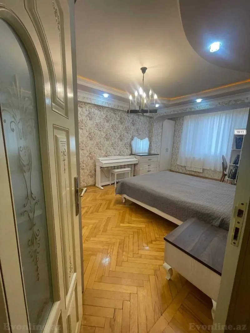 Satılır 3 otaqlı Mənzil Köhnə tikili 90 m² Nəriman Nərimanov m. - şəkil 4