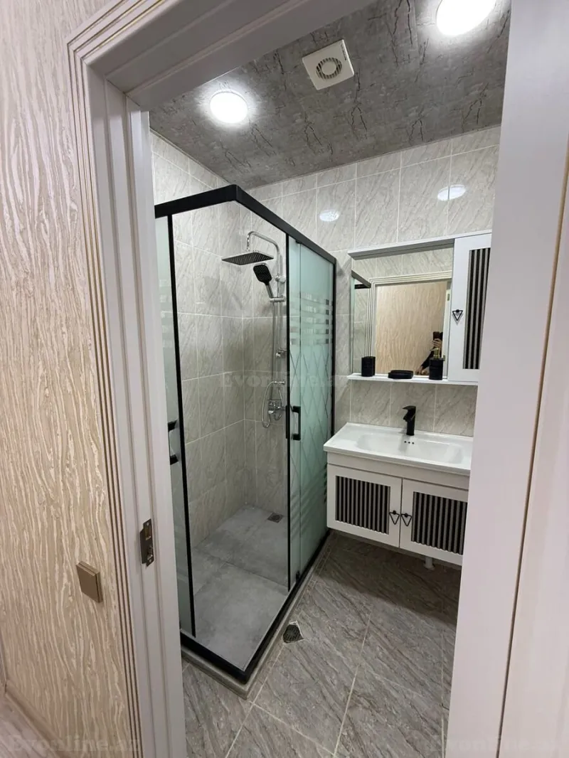 Satılır 3 otaqlı Mənzil Yeni tikili 85 m² Yasamal r. - şəkil 9