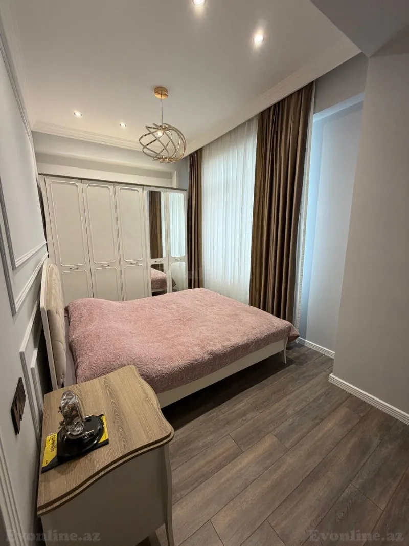 Kirayə verilir 3 otaqlı Mənzil Yeni tikili 79 m² Xətai m. - şəkil 3
