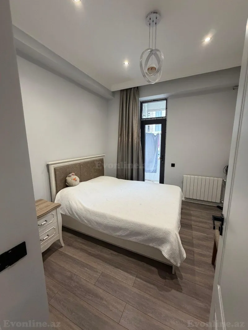 Kirayə verilir 3 otaqlı Mənzil Yeni tikili 79 m² Xətai m. - şəkil 6
