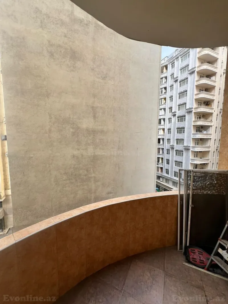 Kirayə verilir 3 otaqlı Mənzil Köhnə tikili 126 m² Nəriman Nərimanov m. - şəkil 8