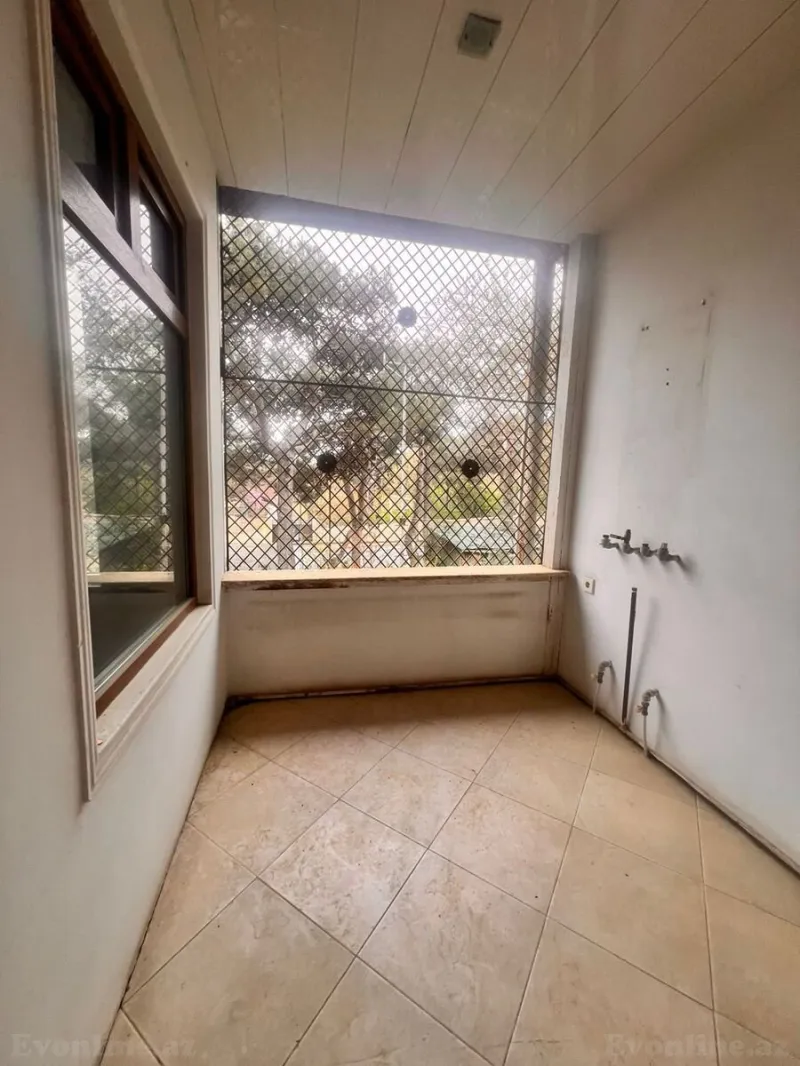 Satılır 3 otaqlı Mənzil Köhnə tikili 100 m² Elmlər Akademiyası m. - şəkil 10