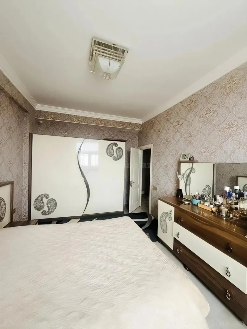 Satılır 3 otaqlı Mənzil Yeni tikili 110 m² Azadlıq prospekti m. - şəkil 4