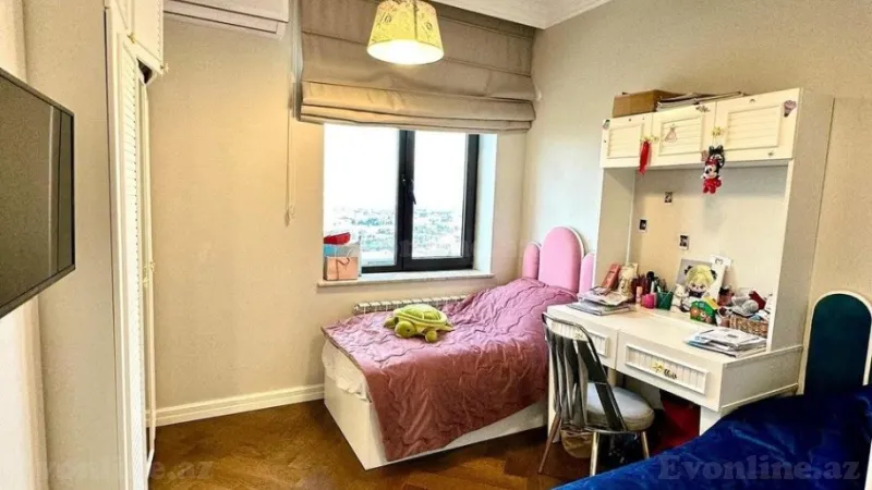 Satılır 4 otaqlı Mənzil Yeni tikili 134 m² Qara Qarayev m. - şəkil 6