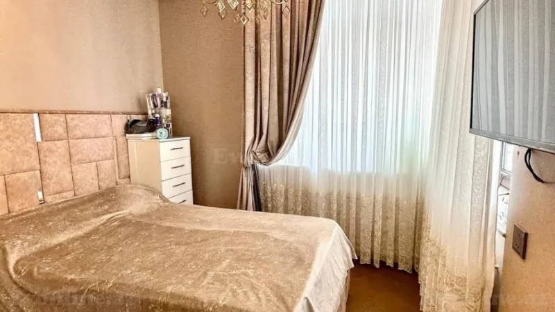 Satılır 4 otaqlı Mənzil Yeni tikili 134 m² Qara Qarayev m. - şəkil 8