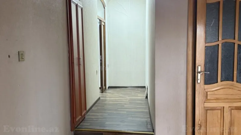 Satılır 7 otaqlı Mənzil Köhnə tikili 330 m² Sahil m. - şəkil 14