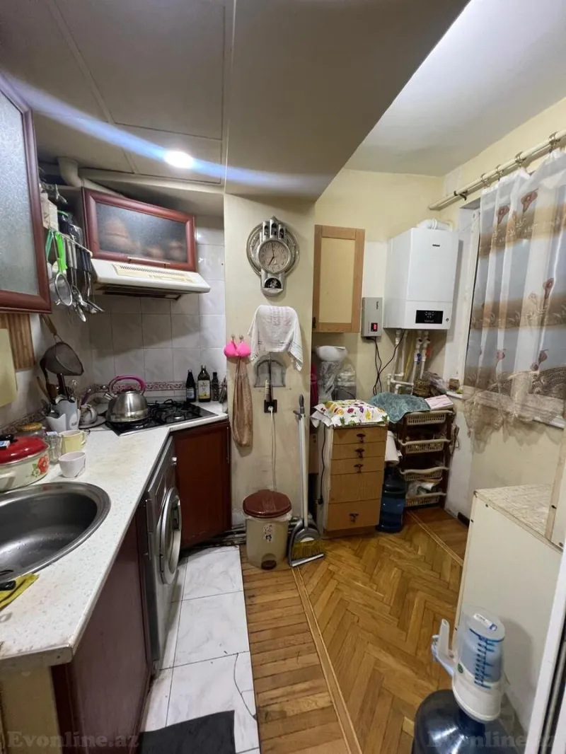 Satılır 2 otaqlı Mənzil Köhnə tikili 80 m² Elmlər Akademiyası m. - şəkil 7