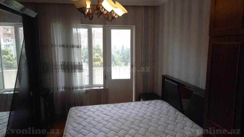 Kirayə verilir 2 otaqlı Mənzil Köhnə tikili 52 m² Əhmədli m. - şəkil 2