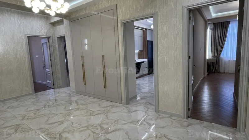 Satılır 3 otaqlı Mənzil Yeni tikili 125 m² 28 May m. - şəkil 11