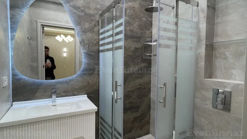 Satılır 3 otaqlı Mənzil Yeni tikili 125 m² 28 May m. - şəkil 16