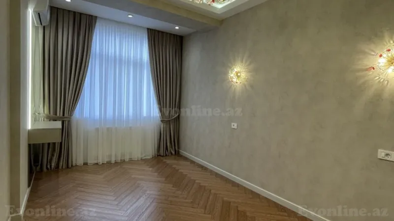 Satılır 3 otaqlı Mənzil Yeni tikili 125 m² 28 May m. - şəkil 17