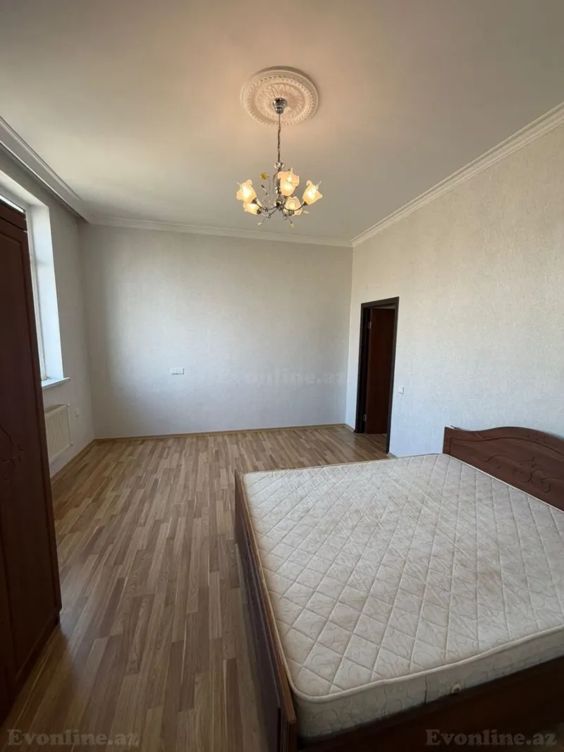 Satılır 2 otaqlı Mənzil Yeni tikili 95 m² Memar Əcəmi m. - şəkil 4