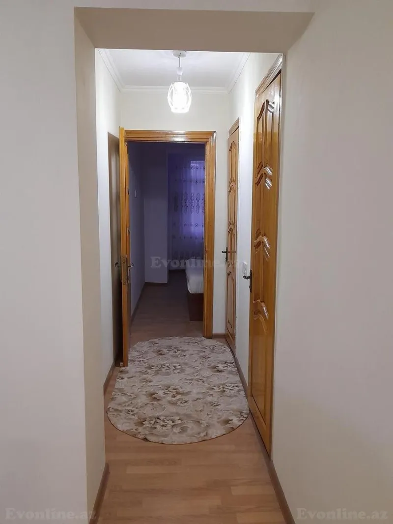 2 otaqlı Mənzil 50 m² 28 May m. Kirayə verilir