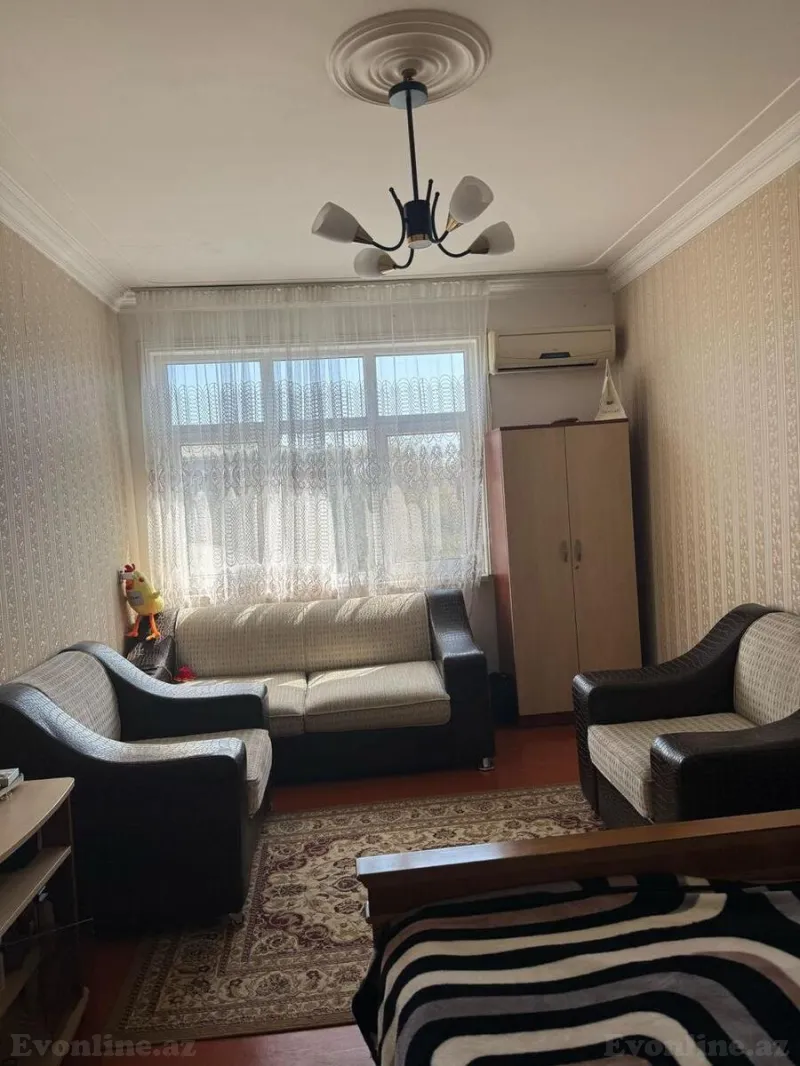 Kirayə verilir 1 otaqlı Mənzil Köhnə tikili 35 m² Gənclik m.