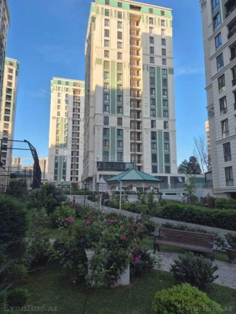 Satılır 3 otaqlı Mənzil Yeni tikili 140 m² Gənclik m. - şəkil 2