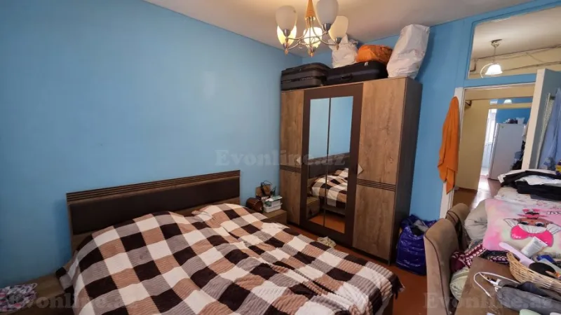 Satılır 2 otaqlı Mənzil Köhnə tikili 65 m² 8-ci mikrorayon - şəkil 4