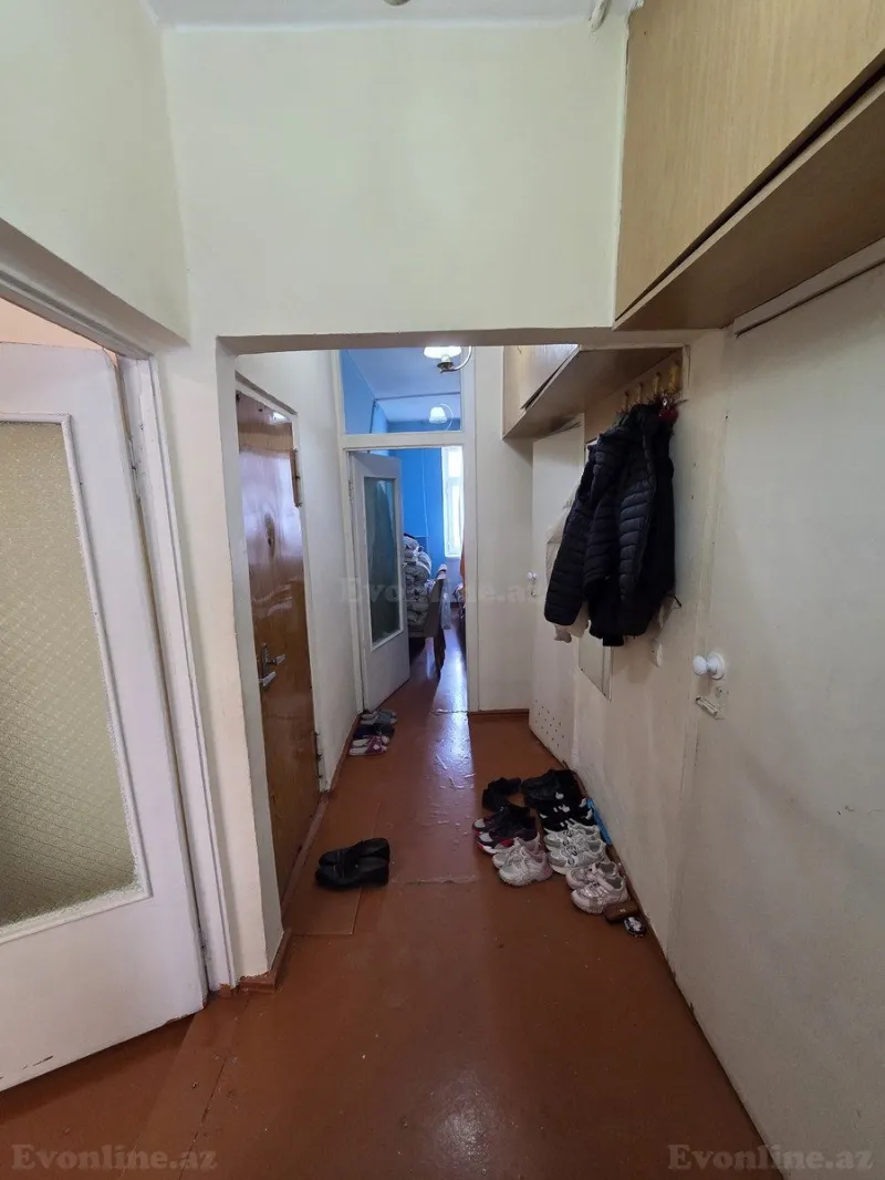 Satılır 2 otaqlı Mənzil Köhnə tikili 65 m² 8-ci mikrorayon - şəkil 5