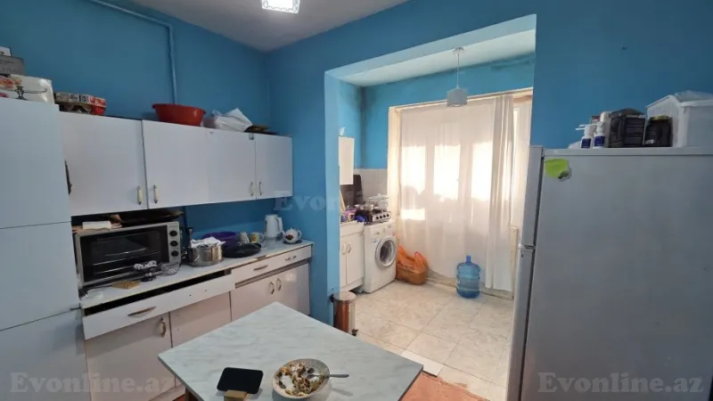 Satılır 2 otaqlı Mənzil Köhnə tikili 65 m² 8-ci mikrorayon - şəkil 7