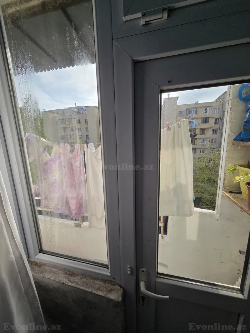 Satılır 2 otaqlı Mənzil Köhnə tikili 65 m² 8-ci mikrorayon - şəkil 10