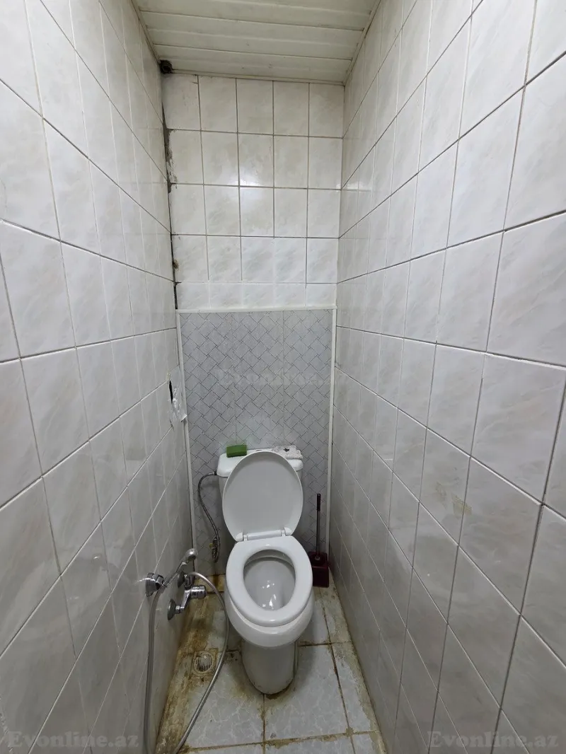 Satılır 2 otaqlı Mənzil Köhnə tikili 65 m² 8-ci mikrorayon - şəkil 13