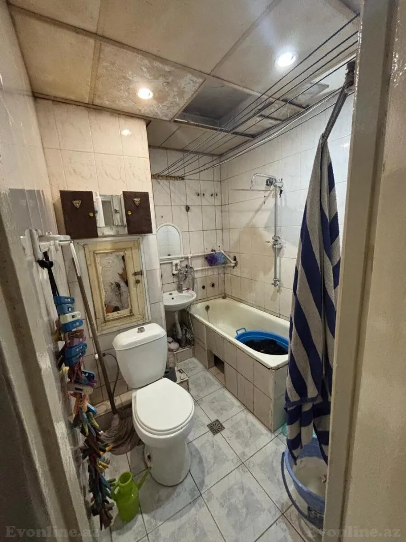 Satılır 2 otaqlı Mənzil Köhnə tikili 45 m² Qaraçuxur - şəkil 3