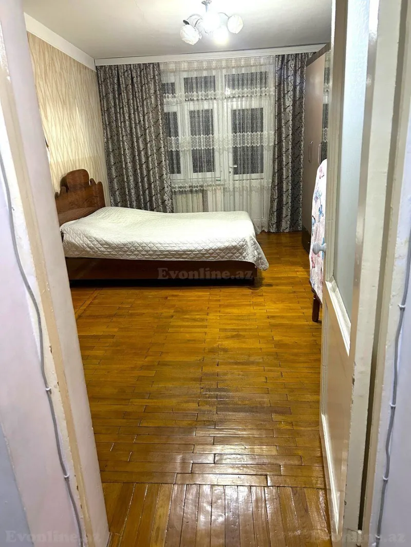 Satılır 3 otaqlı Mənzil Köhnə tikili 70 m² Qara Qarayev m. - şəkil 3