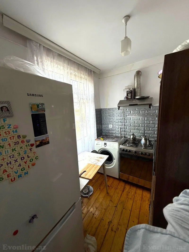 Satılır 3 otaqlı Mənzil Köhnə tikili 70 m² Qara Qarayev m. - şəkil 5