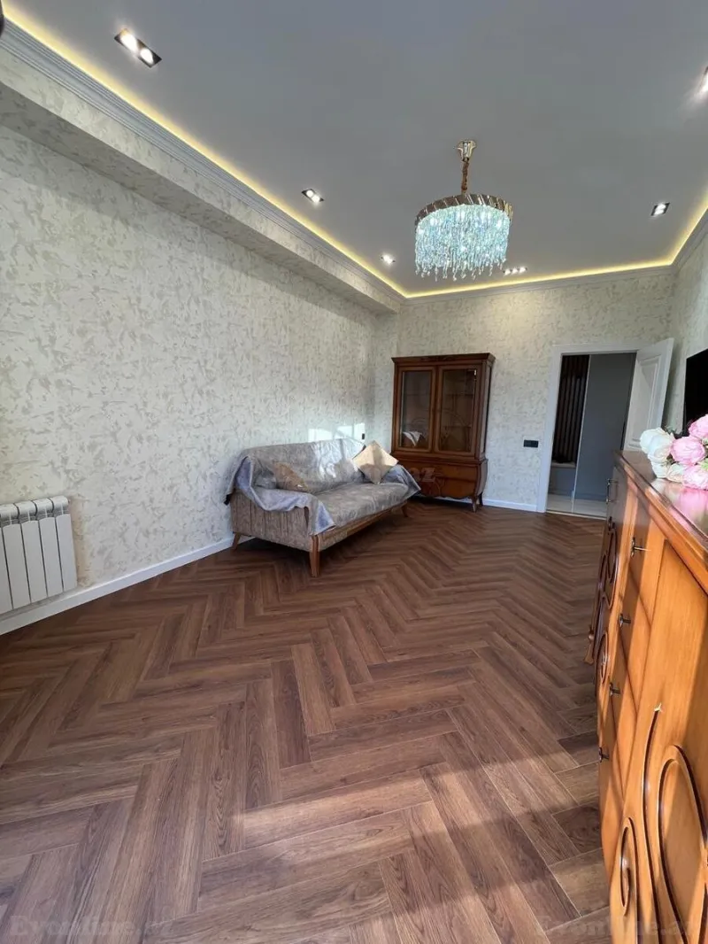 Kirayə verilir 2 otaqlı Mənzil Yeni tikili 95 m² Nərimanov r. - şəkil 12
