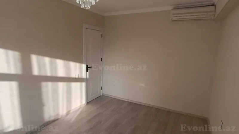 Satılır 2 otaqlı Mənzil Köhnə tikili 45 m² Nərimanov r. - şəkil 2