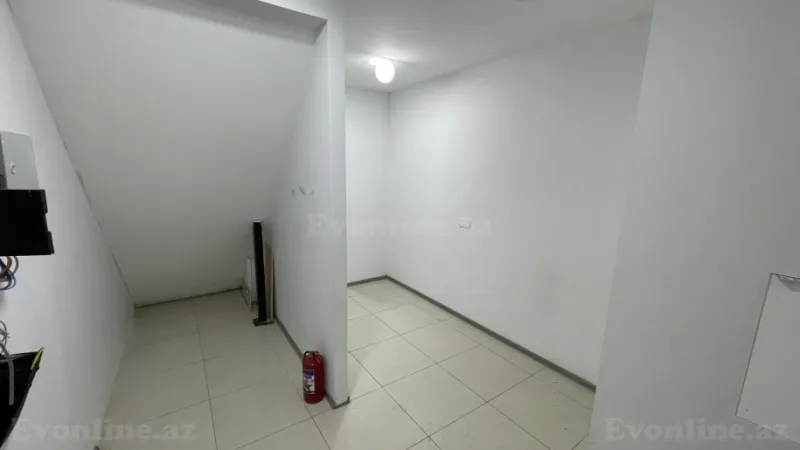 Kirayə verilir Obyekt 240 m² 8-ci mikrorayon - şəkil 14