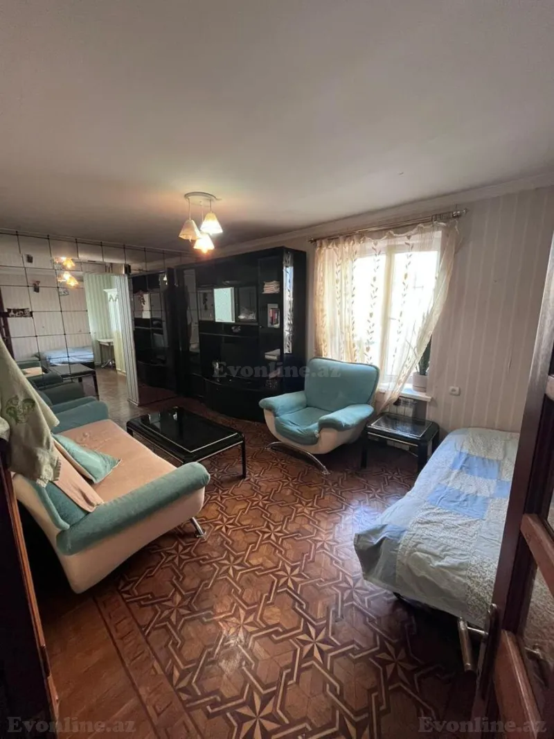 Satılır 2 otaqlı Mənzil Köhnə tikili 60 m² Gənclik m. - şəkil 3
