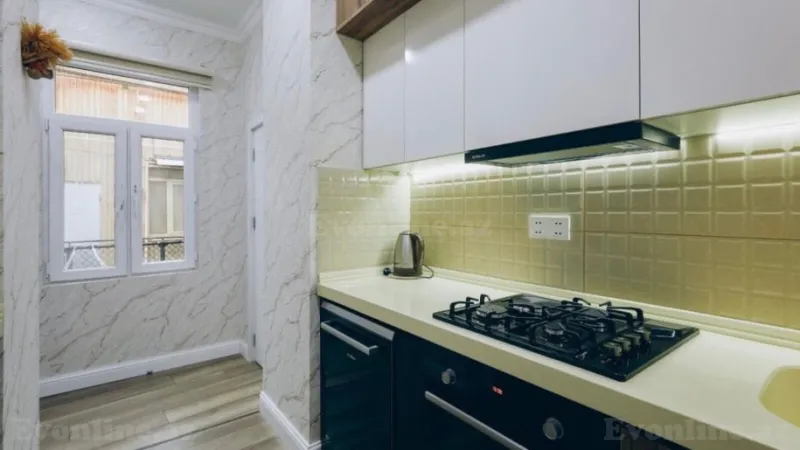 Kirayə verilir 2 otaqlı Mənzil Yeni tikili 60 m² Sahil m. - şəkil 5