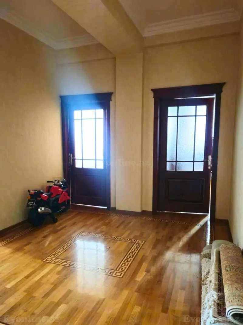 Satılır 3 otaqlı Mənzil Yeni tikili 160 m² Nəsimi r. - şəkil 3