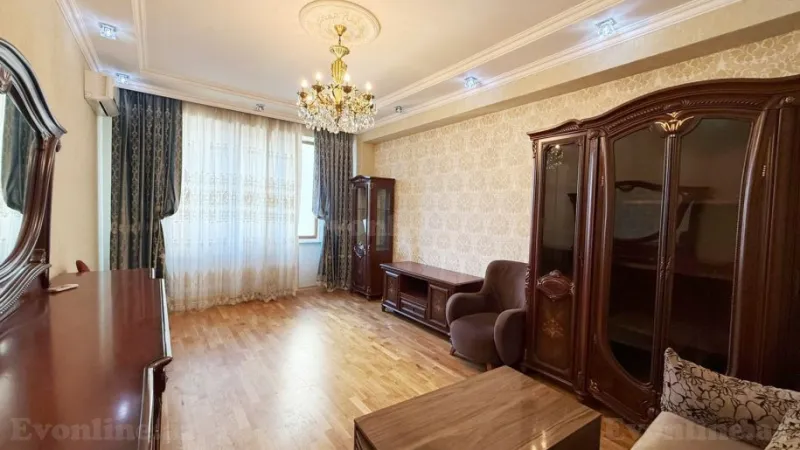 2 otaqlı Mənzil 65 m² Qara Qarayev m. Satılır