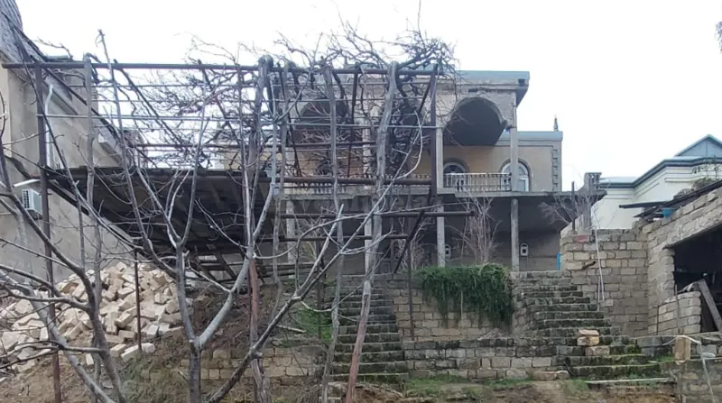 Satılır 6 otaqlı Həyət evi 450 m² Bakıxanov - şəkil 2