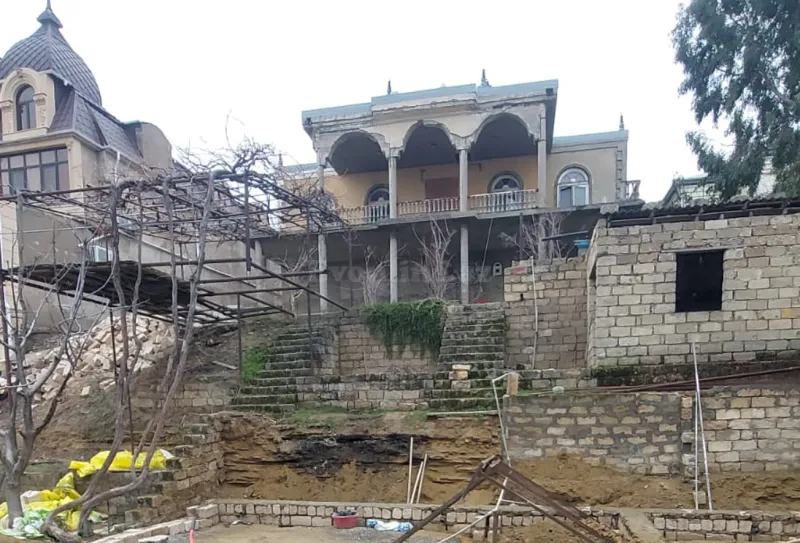 Satılır 6 otaqlı Həyət evi 450 m² Bakıxanov - şəkil 3