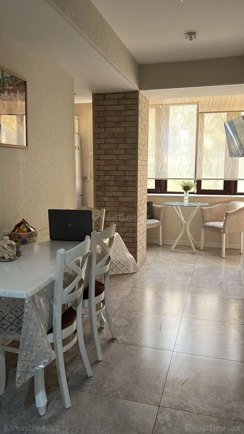 Satılır 2 otaqlı Mənzil Köhnə tikili 75 m² Elmlər Akademiyası m. - şəkil 7